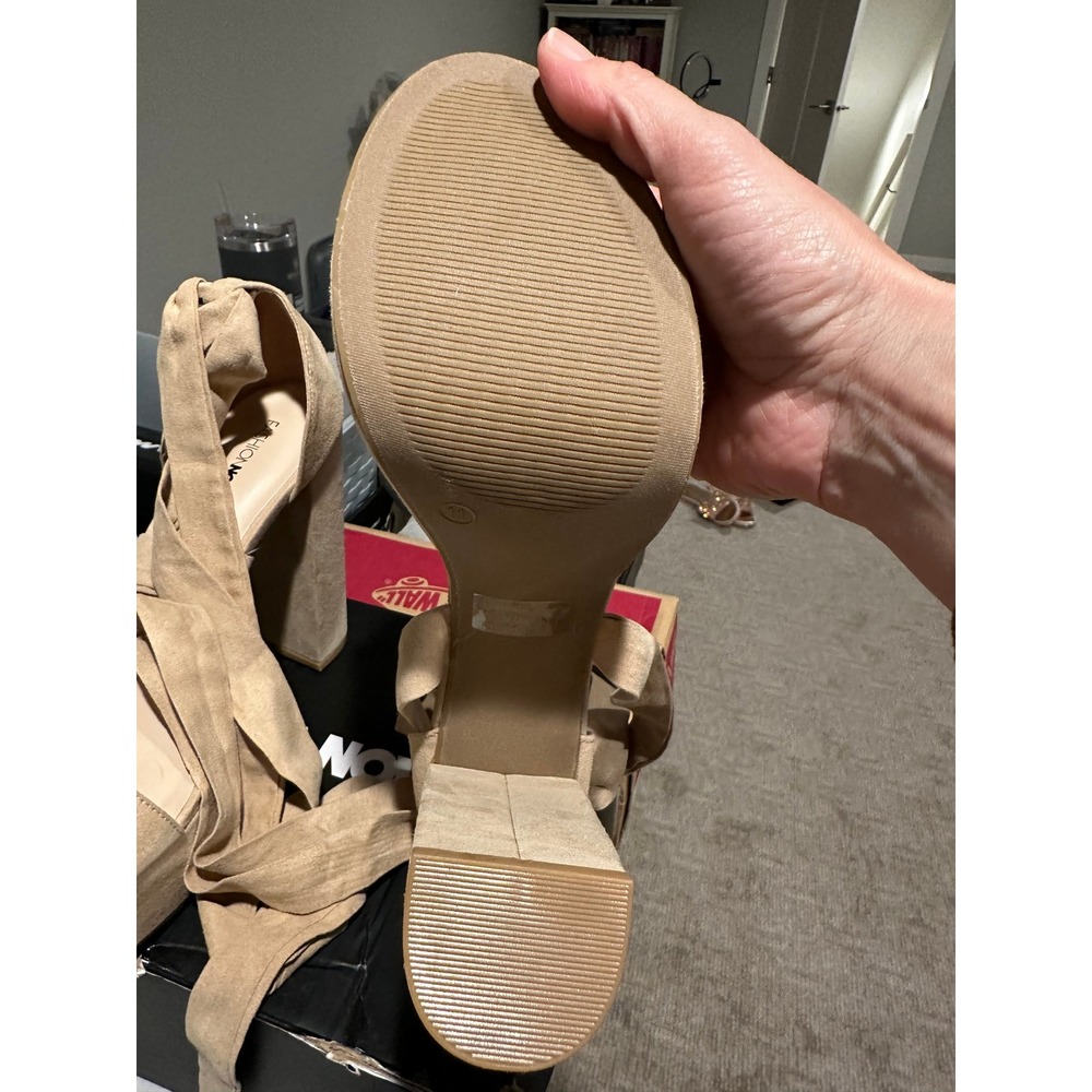 Fashion Nova Fanny-32 Nude Vegan Suede Platform Lace Up Block Heels Womens 11 - Picture 3 of 4